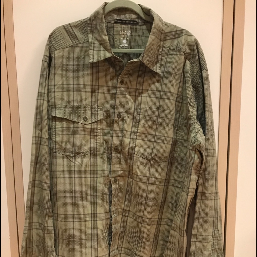Mountain Hard Wear long sleeved button down shirt
